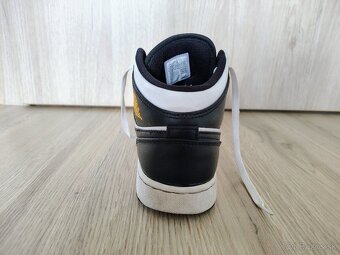 Tenisky Air Jordan vel. 38.5 - 4