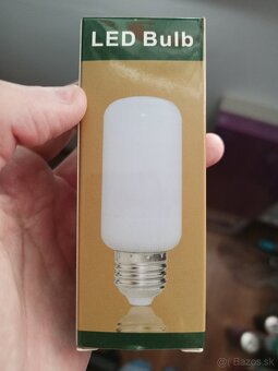 Moderná stolná lampa a výkonná LED žiarovka - 4