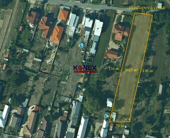 Rozľahlý rovinatý pozemok na výstavbu – KRÁSNOVCE - 4