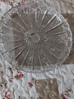 Neposkodene,nepouzivane , len vystavene - 4