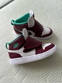 Chlapčenské botasky Nike jordan - 4