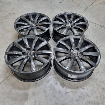 Hliníkové AUDI disky 5x112 R19 8J ET39 - 4