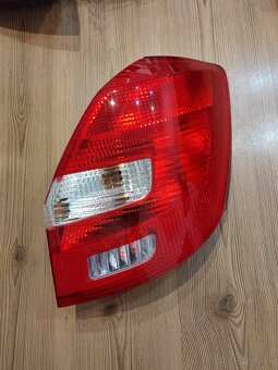 Škoda fabia 2 combi zadné svetlá - 4
