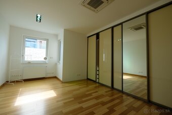 Luxusný 5i RD, 2x parking, 2x TERASA, 3x kúpeľňa, Pezinská - 4