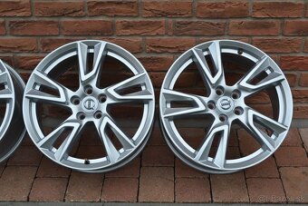 5x108 R18 Hlinikove disky original Volvo XC40 XC60 - 4