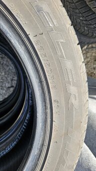 235/50R18 letne 97V - 4