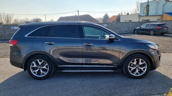 Kia Sorento 2.2 CRDi VGT 4WD ISG Platinum A/T za 15.790 € - 4