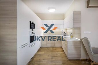 VEĽKÝ 3 - IZBOVÝ BYT 92M2 NA PREDAJ - PIEŠŤANY-CENTRUM - 4