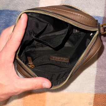 Guess kabelka unisex - 4