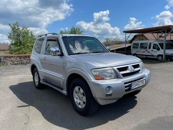 Mitsubishi pajero - 4