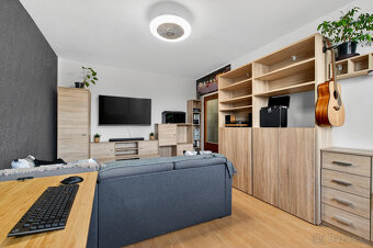 Predaj 2-izbový byt po čiastočnej rekonštrukcii, Dúbravka Pr - 4