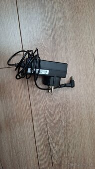 LG Monitor - 4