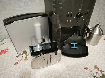 Kávovar KRUPS EA810B70 - 4