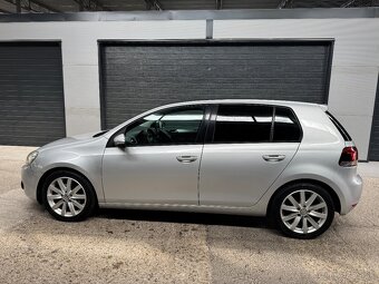 Volkswagen Golf 6 2.0 TDI DSG - 4