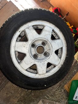 4x100 R13 vrátane zimných pneumatik - 4