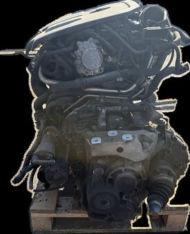 kompletní motor 2.0 TDI BKP 103kw VW - 4