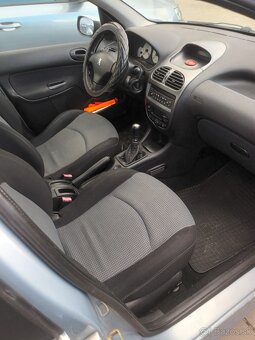 Peugeot 206 - 4
