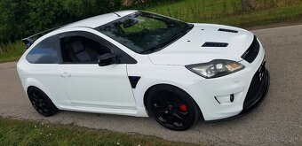 FOCUS ST 2.5T - 4