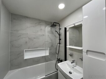 NOVINKA-MODERNÝ, KRÁSNY 3 IZBOVÝ BYT S LOGGIOU - 4