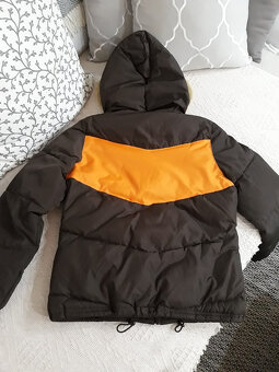 Predám ako novú dámsku zimnú vetrovku zn. Adidas - 4