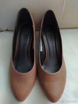 NOVÉ kožené hnedé lodičky veľ. 36 (osobný odber) - 4