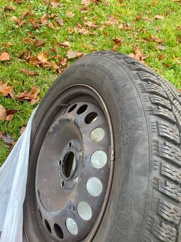 Predam gumy 205/60 R16 92H zimne - 4