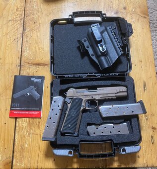 Sig Sauer 1911 Emperor 45. ACP - 4