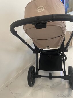 Cybex PRIAM - 4