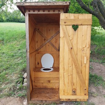 Latrina, suche WC - 4