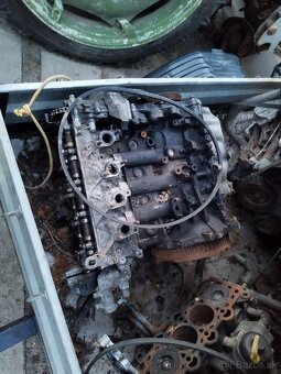 Hyundai - 4