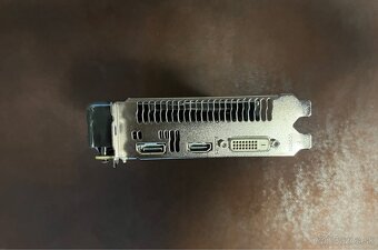 Predám grafickú kartu Sapphire NITRO Radeon RX 460 4GB - 4