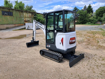 Bobcat E19, rok 2015 - 4