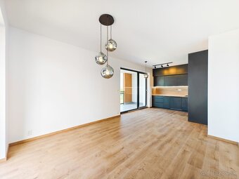 Moderný 2-izbový byt s veľkou terasou, Novostavba-Panoráma - 4