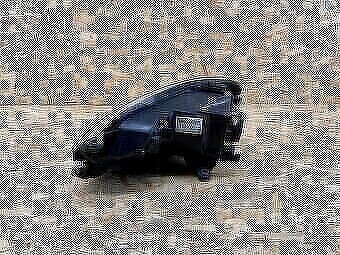 Predné pravé svetlo na Volkswagen Up - 4