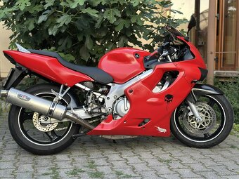 Honda CBR 600 F - 4
