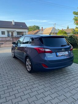 Hyundai i30 CW kombi 1.6i CRDi HP 16V DOHC Style, 94kW, M6, - 4