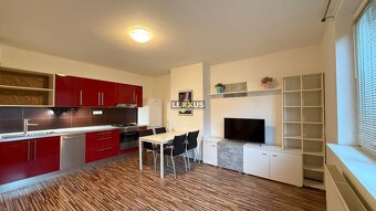 | Predaj - útulný 2i byt pri Horskom parku, BA I - 4