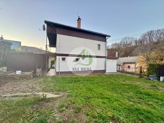 Trojpodlažná chata na celoročné bývanie Sokoľ. okr Košice - 4