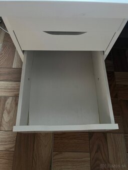 Predám kancelársky stôl biely - 4