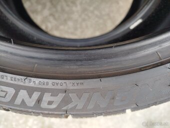 225/40 R19 zimné - 4