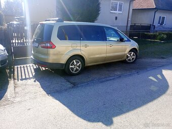 Ford Galaxy - 4