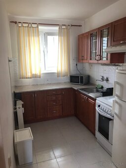 Predaj - 1 izbový byt 45 m2, pri Račianskom myte -Unitas - 4