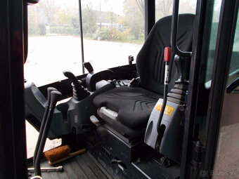 4.600€ - Kubota KX 018-4 s přívěsem v perfektním stavu - 4