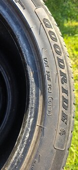Predam pneu 235/55 r17 - 4