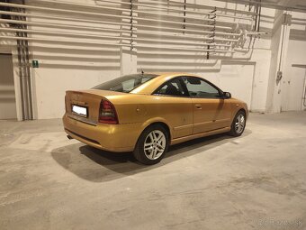 Opel Astra coupé 2.0T 140kw bertone 203000km - 4