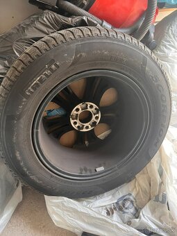 zimná sada - disky+pneu - R17 235/65/17 Pirelli - 4