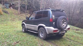 Nissan Terrano - 4