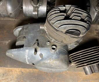 Manet 90 Dvoupíst motory - 4