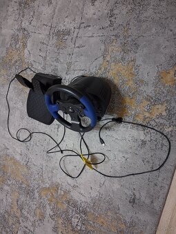 Thrustmaster T150 - 4