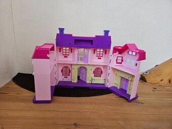 Domček pre figúrky - 4